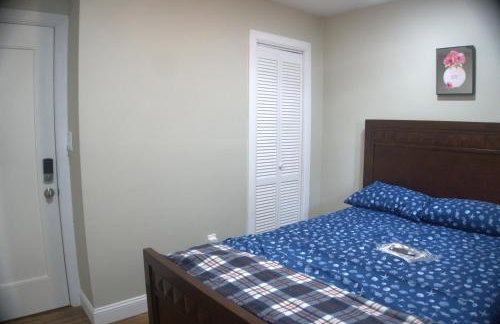 Brand new 3 bedroom apt close to all - Foto 23