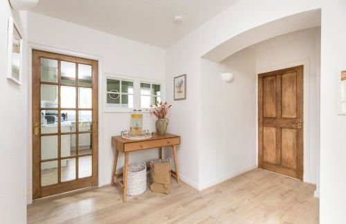Central Malham Wellbeing Escape, 5-bed house with yoga studio - Foto 13