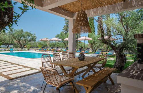 Delight Luxury Villa - Contemporary Elegance & Tranquility, by ZanteWize - Foto 4