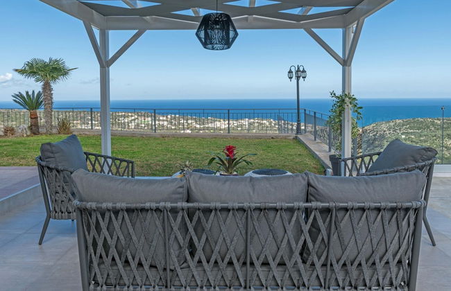 Villa Eagles - With Private Pool - Foto 8