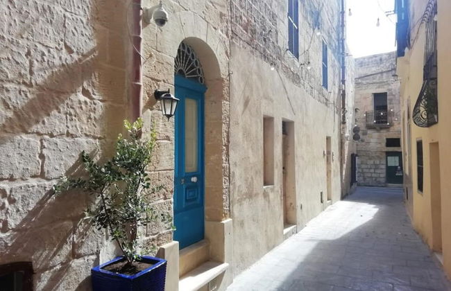 Myn Zondadari - Foto 20