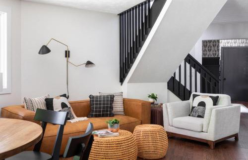 New Beautifully Updated Home with Gameroom! - Foto 7