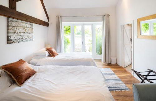 Deer Cottage at Rowden Manor - Sleeps 5 & Parking - Foto 1