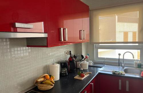 Stunning Chic Penthouse retreat in front of the beach - Foto 5