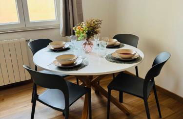 Bright and Spacious Elegant Apartment 5 min Airport - Foto 15