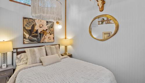 Lakefront Tiny Emerald wkayaks & canoes - Foto 5