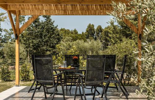 Murtini Stone Villa with Private Pool, by ZanteWize - Foto 42