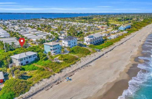 Oceanfront Escape - Private Beach Access - Game Room - Bikes - Surfboard - Foto 52