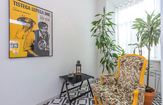 Tromostovje IV In Heart Of Ljubljana - Photo 34