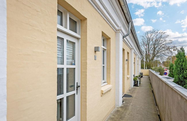 Exclusive 2 Bedroom Apartment - Photo 30