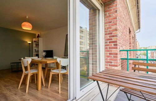 Apartment balconyparking space near train station - Foto 28