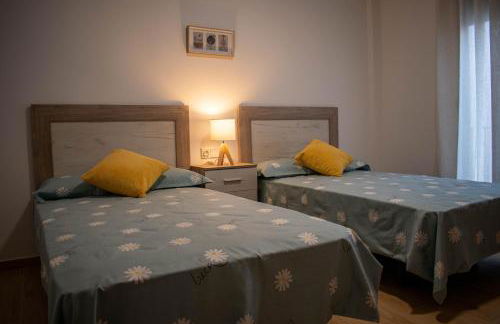 Alojamiento entero, centro de Córdoba con cochera - Foto 11