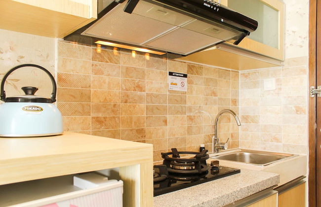 Tidy And Homey Studio Apartment At Mustika Golf Residence - Foto 9