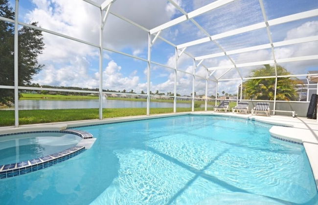 Beautiful 5 Bedroom Home With Large South-facing Pool - Foto 15