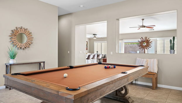 La Quinta Desert Haven Luxe Stay w Private Pool Hot Tub Pool Table - Foto 3, Habitación