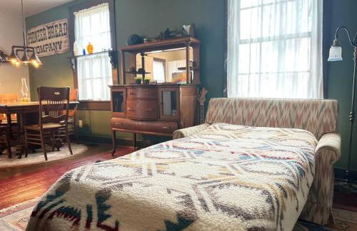 1867 Gothic VanDeventer Home - Foto 5