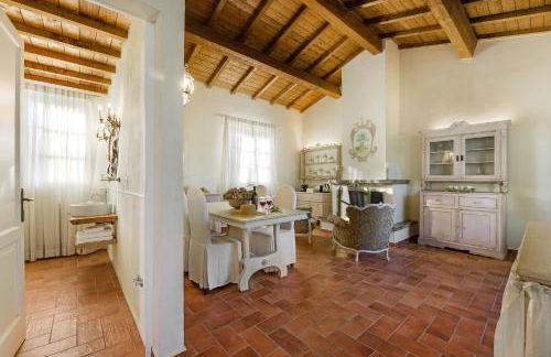House in the heart of Tuscany with A/C and pool! - Foto 44