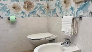 SkyView Apartment at Middletown - Sea View & Private Parking - Foto 4