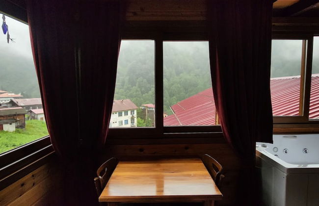 Ayder Suit - Photo 16