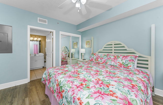 Majestic Beach Resort by Book That Condo - Foto 29