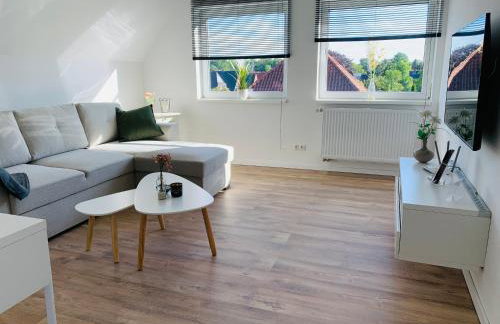 FEDDERSEN LIVING Kernsanierte Ferienwohnungen - Gemütlich - Netflix - Voll ausgestattet - zentral - Foto 37