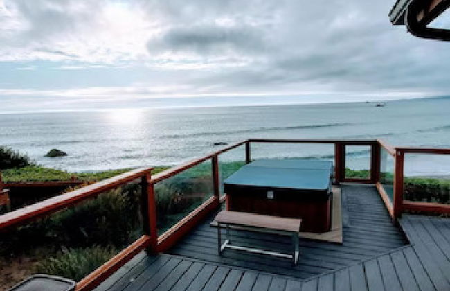 Oceanfront Cabin 6 w Jacuzzi Awe-inspiring View - Foto 9