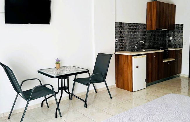 A & A Apartments 2 - Photo 24