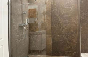 Ferienhaus Herrmanns Häuser - Leipziger Neuseenland - großzügiges Ferienhaus - WLAN - Parkplatz - TOP - Foto 12