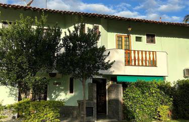 Apto a 100 metros da PRAIA com PISCINA, SAUNA e ESTACIONAMENTO - Foto 36