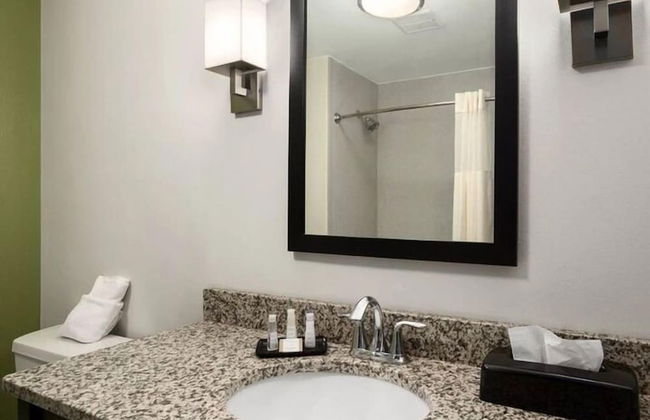 PetroStay Inn & Suites Cotulla - Foto 9