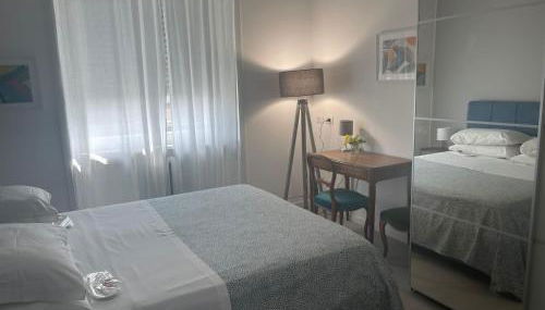 HOME SUITE HOME with FREE PARKING GARAGE - CON PARCHEGGIO INCLUSO nuovo con 2 camere da letto e due bagni - new apartament with 2 bdrooms 2 bathrooms- jellow SUBWAY METRO gialla Porta Romana 3 stops to Duomo - Foto 4