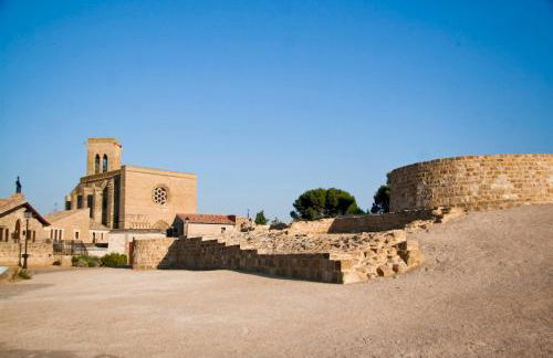 Maravillosa casa con piscina en un pueblo único, Artajona - Navarra - Foto 25