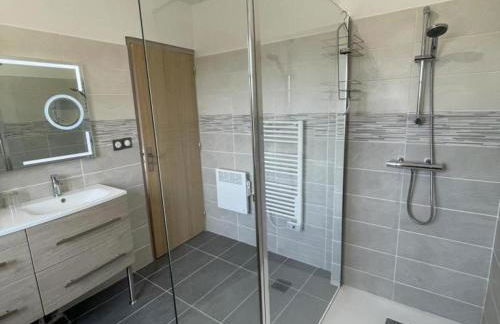 Gîte 4 chambres avec piscine couverte et jardin proche des châteaux de la Loire - FR-1-491-370 - Foto 13