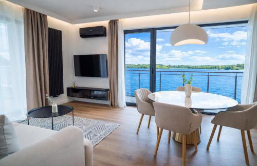 Marina Ostróda IV - super widok na jezioro, 10 m do wody, taras i balkon, winda, klima, garaż - Foto 9