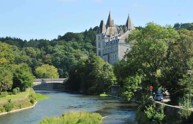 Apartment in Belgium With Bubble Bath - Photo 32