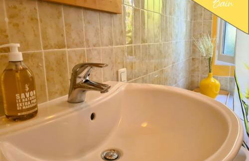 VILLA ANNEE 30 Rénovée ,Terrasse et Jardin - Foto 13