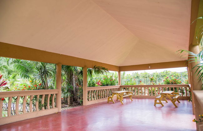 The Oasis Golf Retreat - Photo 12