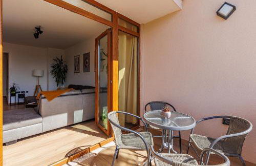 Villa Solis - new private pool villa, 4 bedrooms, near Pula & beaches - Foto 8