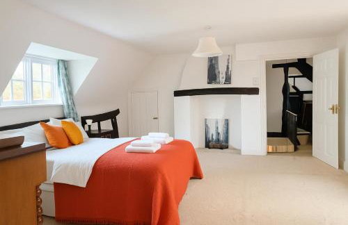 4 Bed Cottage with Hot Tub near Wyboston Lakes - Foto 27