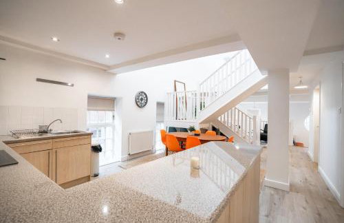 The Amazing Triplex - City Centre - Free Parking - Foto 24