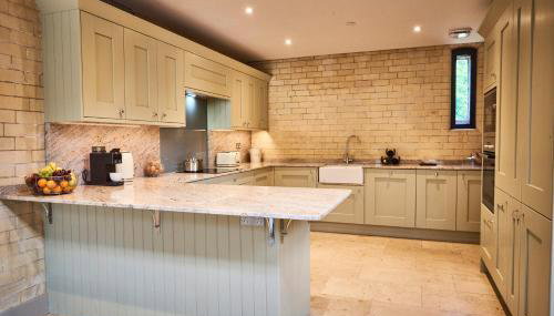 The Carriage House - Photo 4