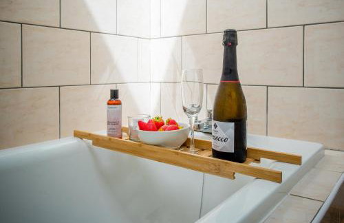 Welcoming Pembrokeshire home, perfect escape for couples, beach 5 mins, doorstep walks - Foto 27