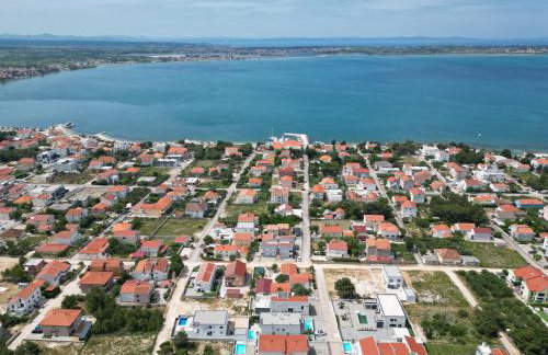 Villa DEA - Luxus Ferienhaus in Kroatien mit beheizten Pool Vrsi-Mulo bei Zadar - Foto 8