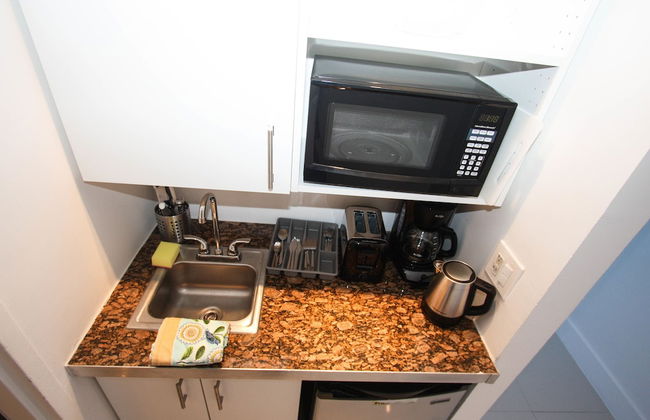 Miami Beach Apartments by MiaRentals - Foto 53