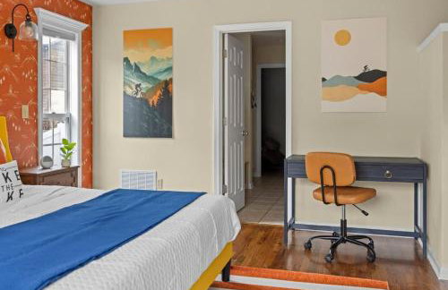 LKJ - Lakefront Home, Hot tub, Fire Pit, Games and Movie Room! - Foto 11