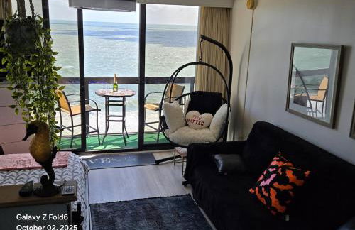 Love Above the Waves -Best Ocean View and Heated Pool - Foto 8