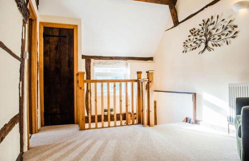 Thursdays Corner Tudor Cottage - Foto 29