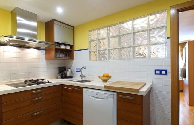 Riva Be my Guest Castelldefels - Photo 8