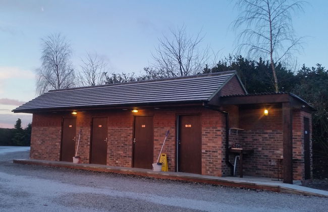 The Little Hide - Adult Only Camping Pods - Photo 29