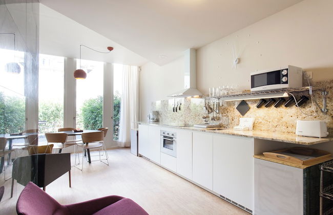 Aspasios City Oasis Apartments - Photo 23